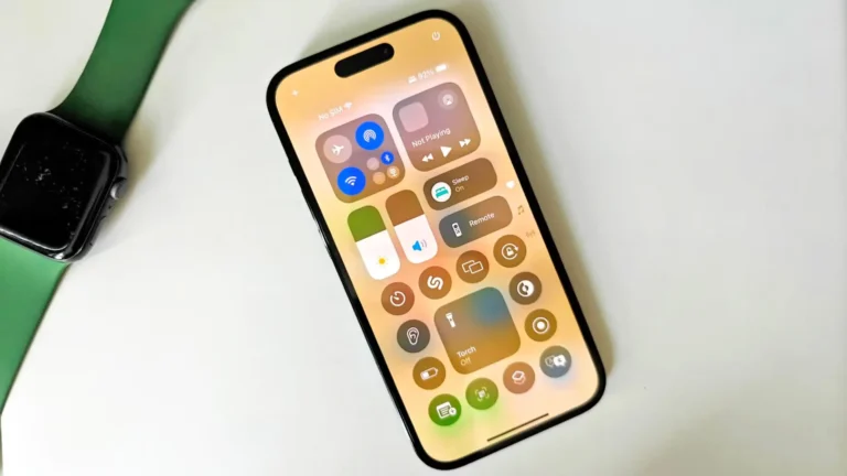 iOS 18.4 Will Have AI App review Summaries In the App Store